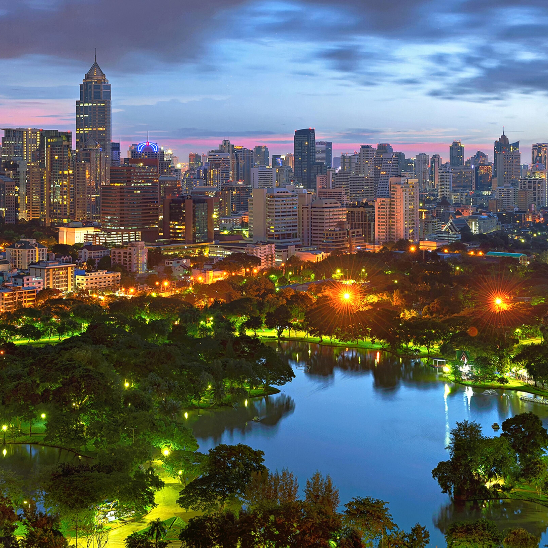 Lumpini Park - top attractions in Bangkok